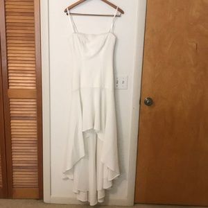 Sz 2 BCBGMAXAZRIA offwhite hi lo Evangelina gown